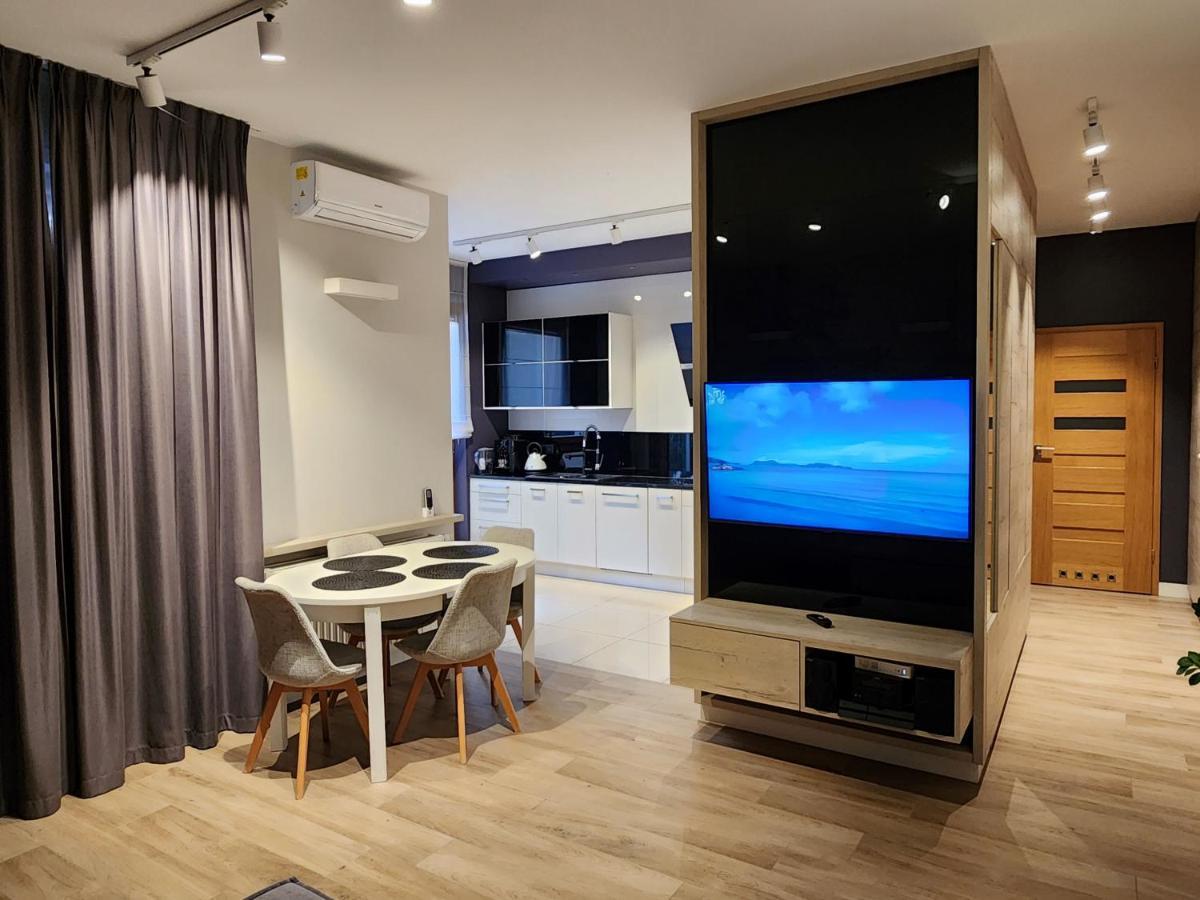 Ferienwohnung Nadmorski Dwor Modern Danzig Exterior foto